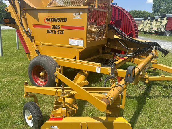 Haybuster #3106